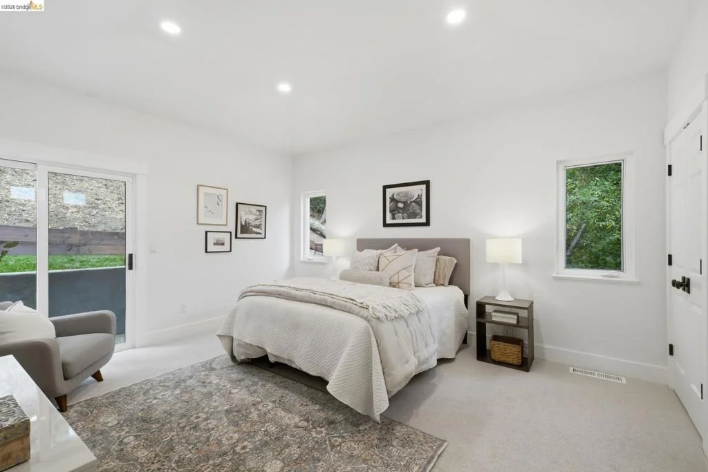 Photo of 857 A Mountain View Drive