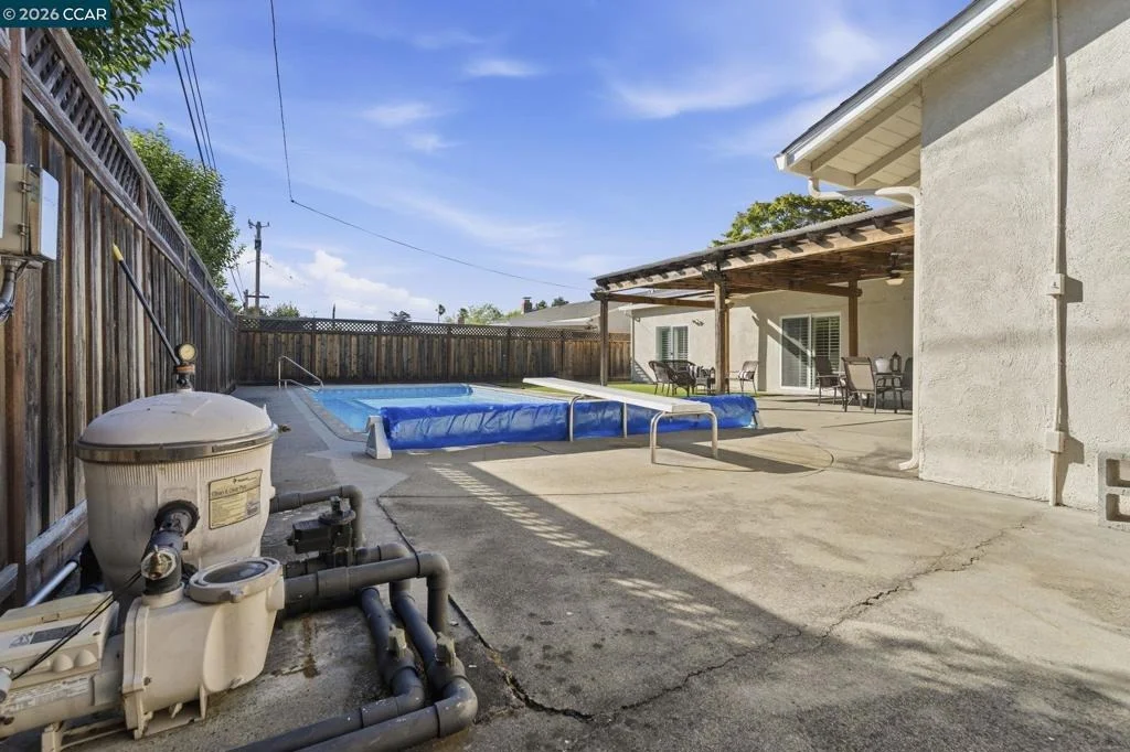 Photo of 4242 Henning Dr