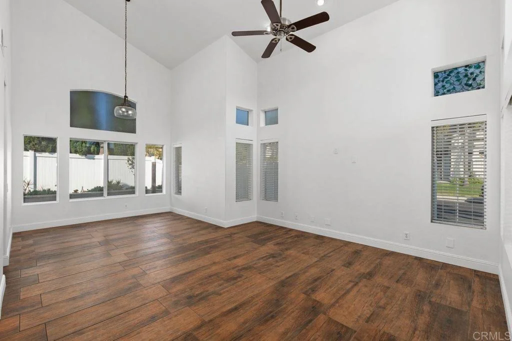 Photo of 4580 Avenida Privado