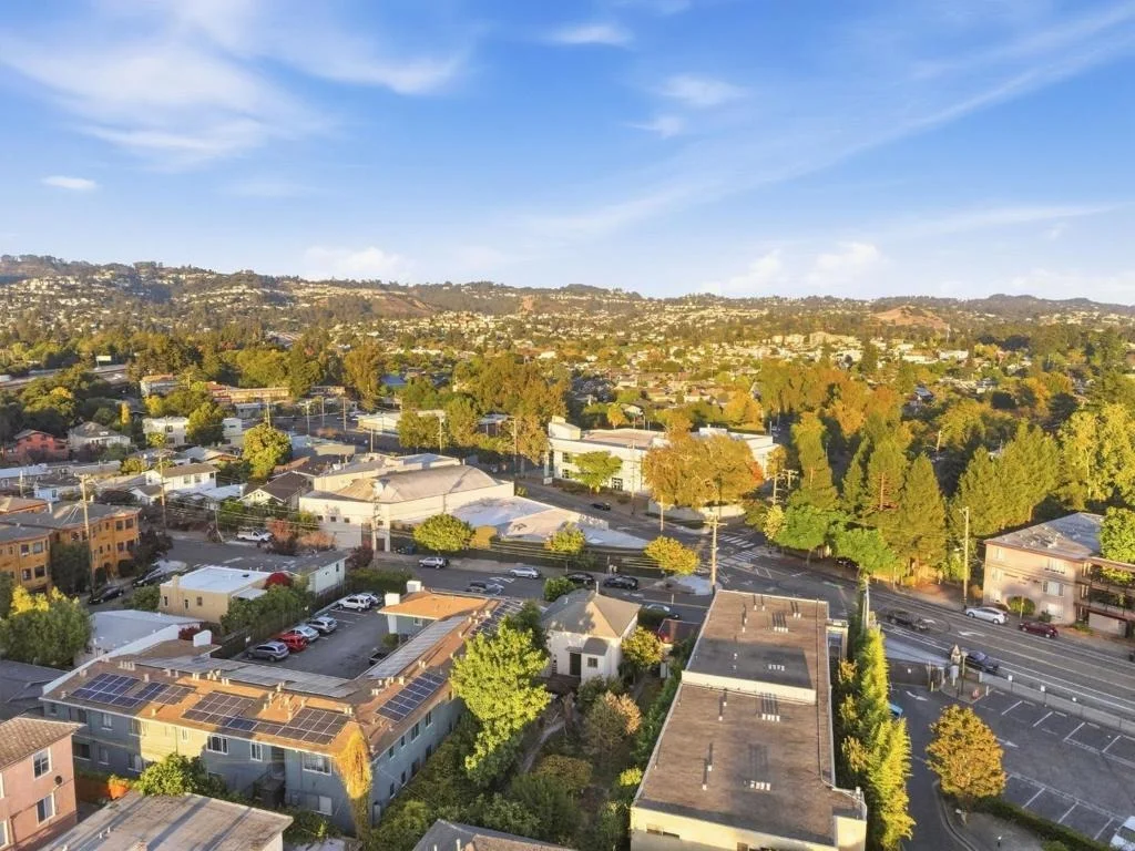 Photo of 5457 Vicente Way