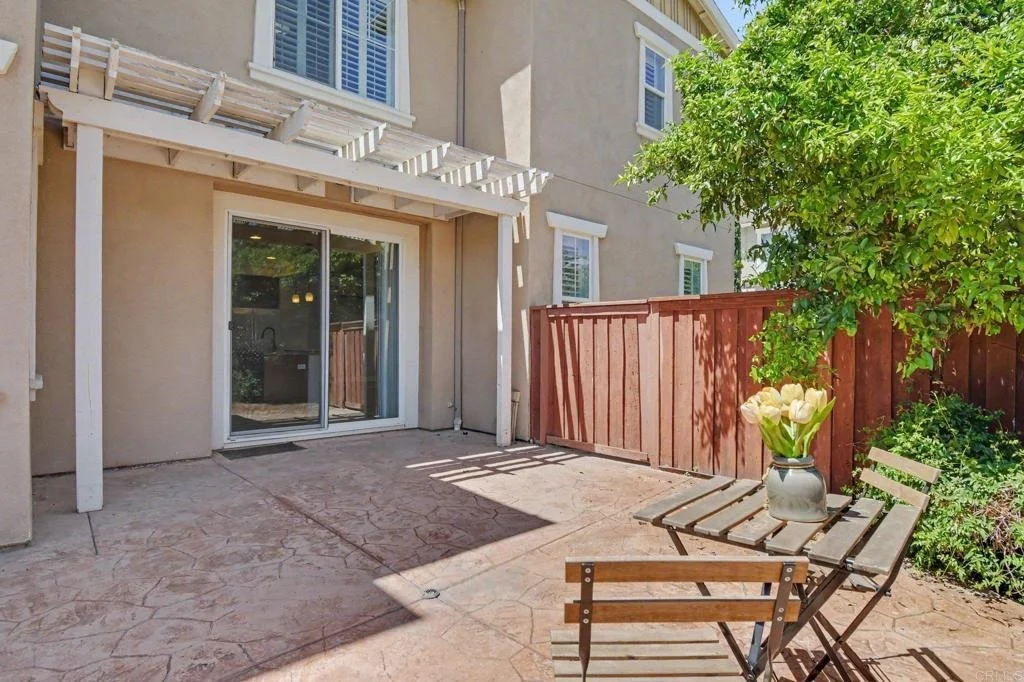 Photo of 2327 Trellis St