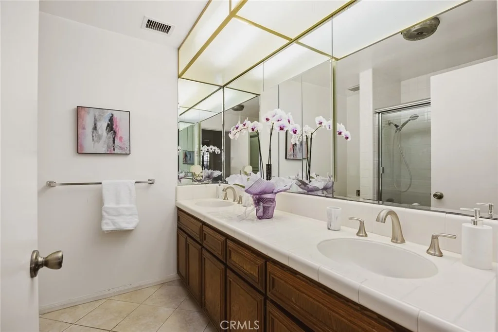 Photo of 1156 Altura Terrace