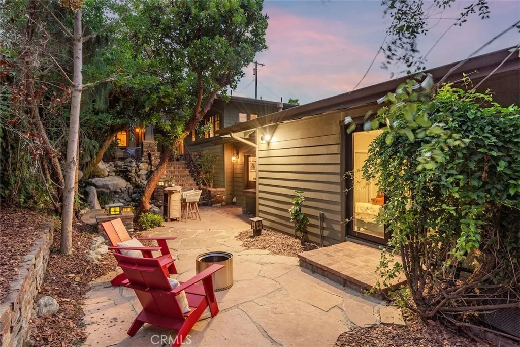 Photo of 298 Granada Avenue