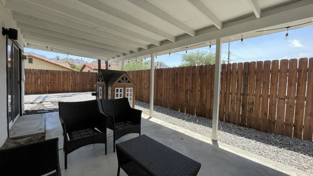 Photo of 54200 Avenida Juarez