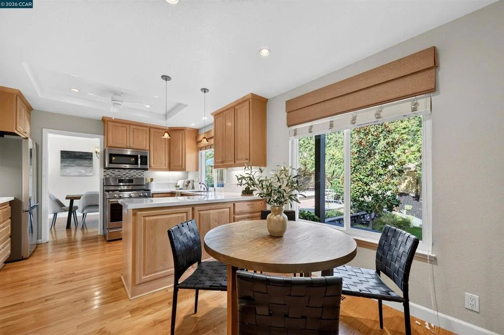 Photo of 1409 Stonehedge Dr