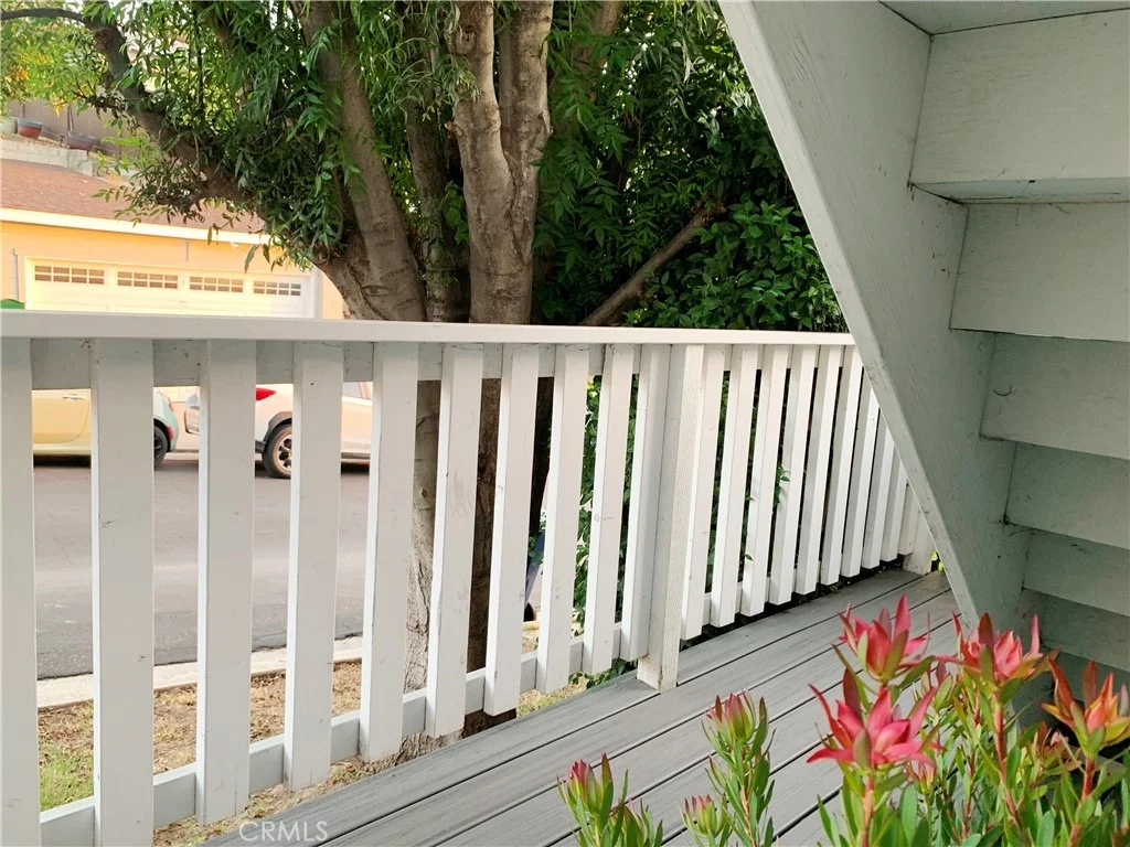 Photo of 4053 Barrett Road