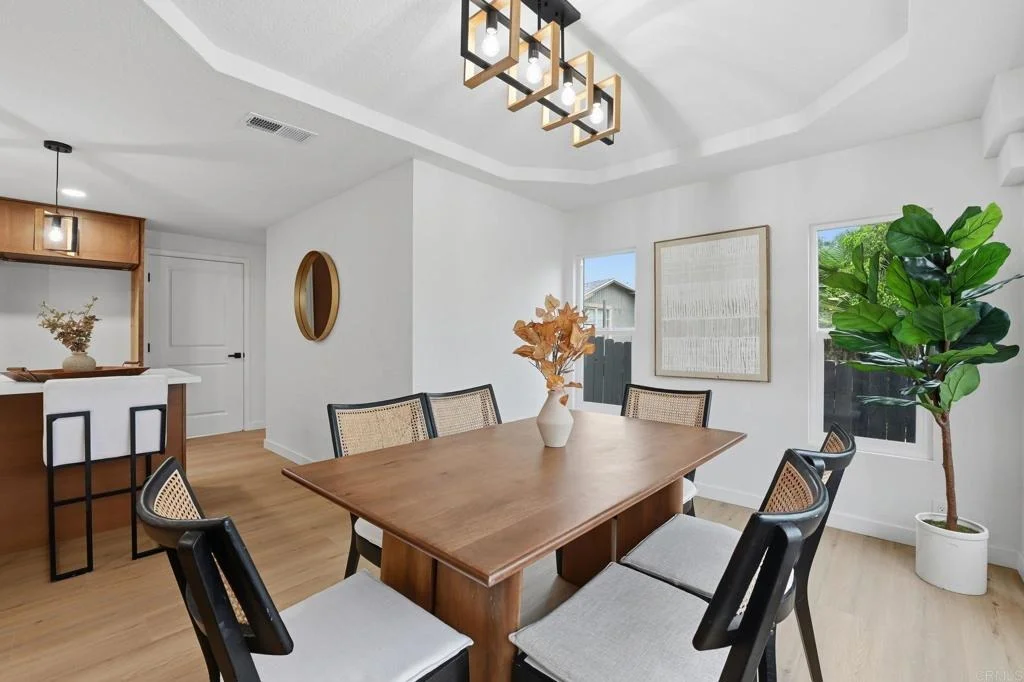 Photo of 1333 Helix Street