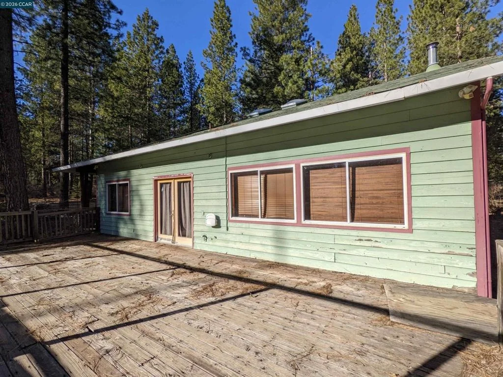 Photo of 31874 State Highway 44