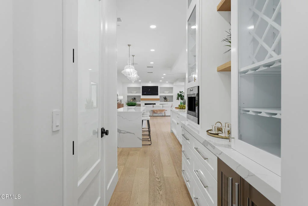 Photo of 550 Unique Lane
