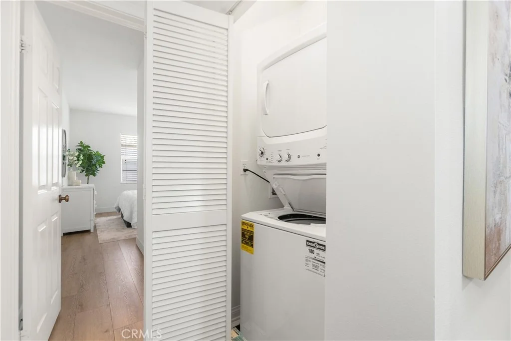 Photo of 229 Dewdrop