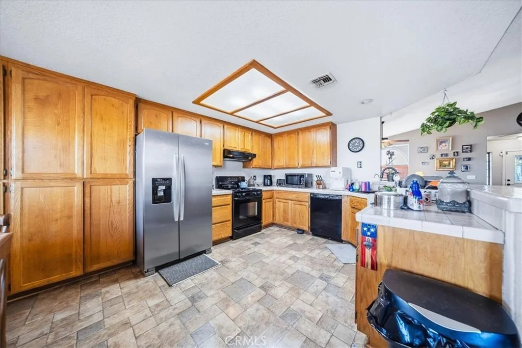 Photo of 1348 Redwood