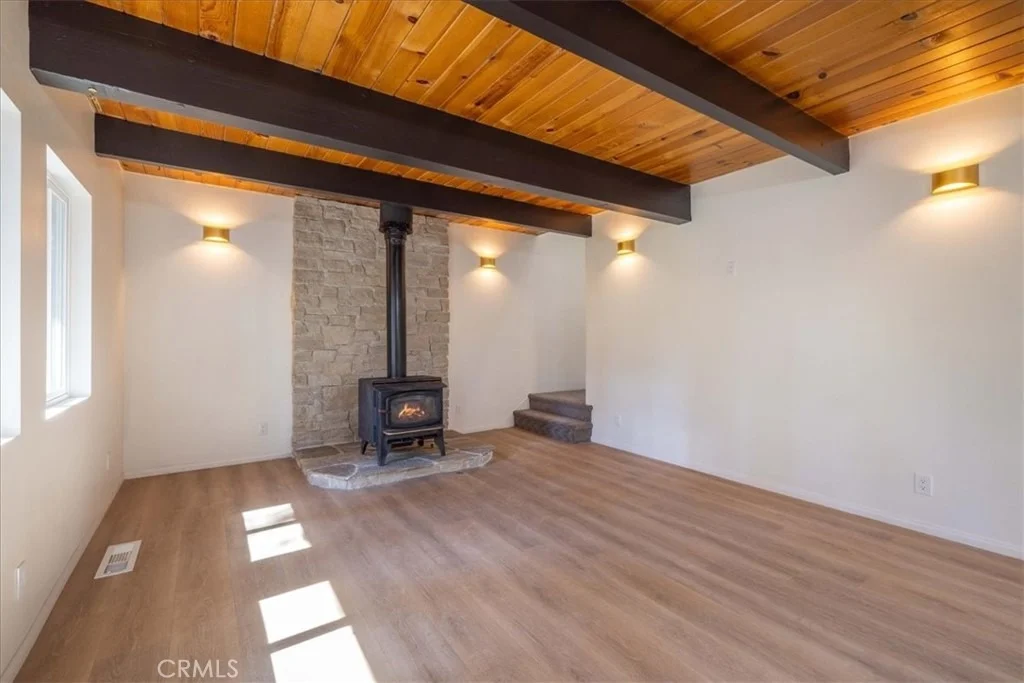 Photo of 39196 Starview Lane