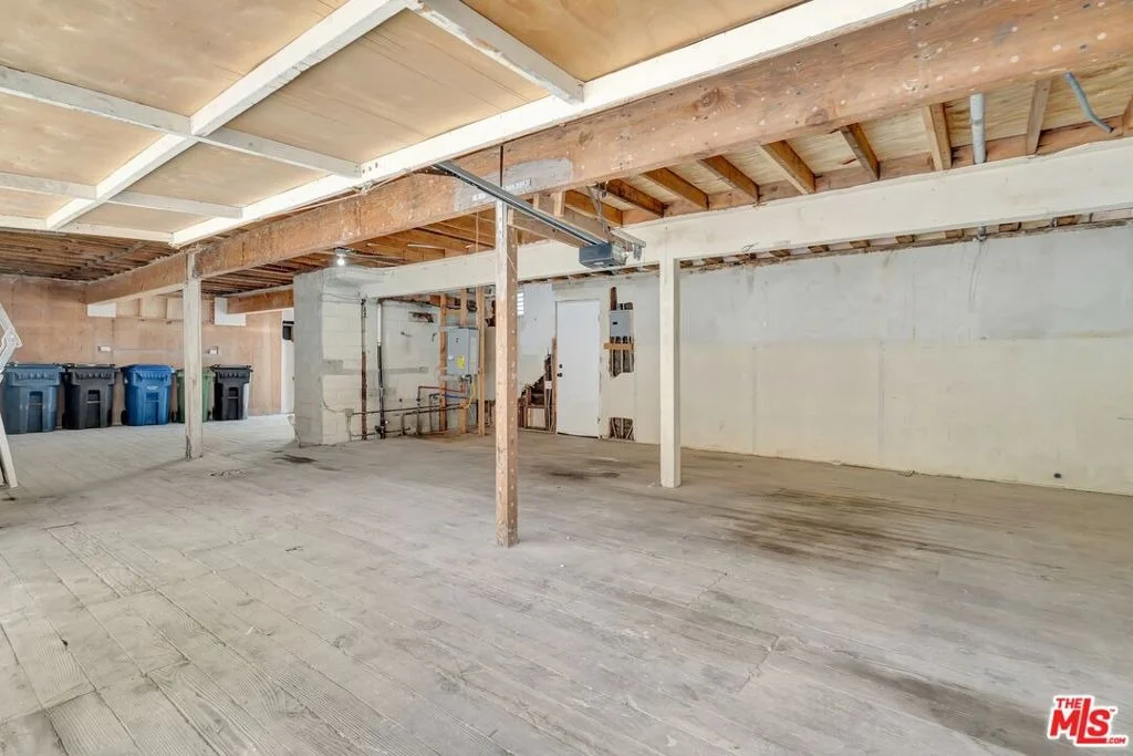 Photo of 25330 Malibu Road