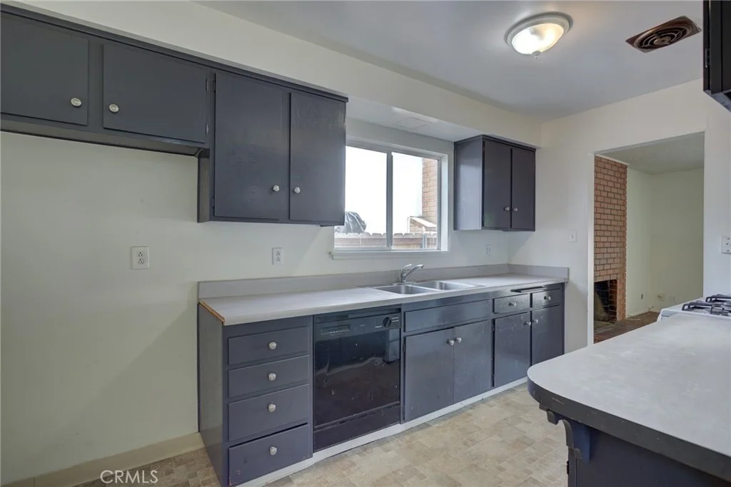 Photo of 606 W Albert Street
