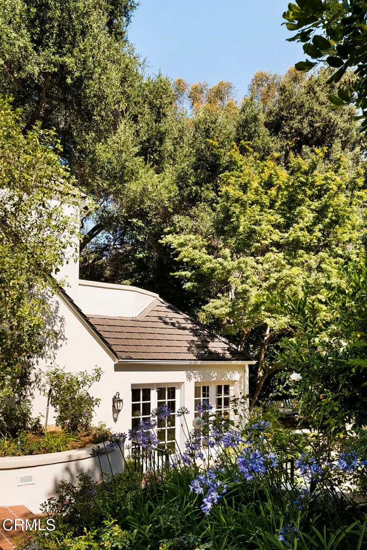 Photo of 1190 Lorain Road