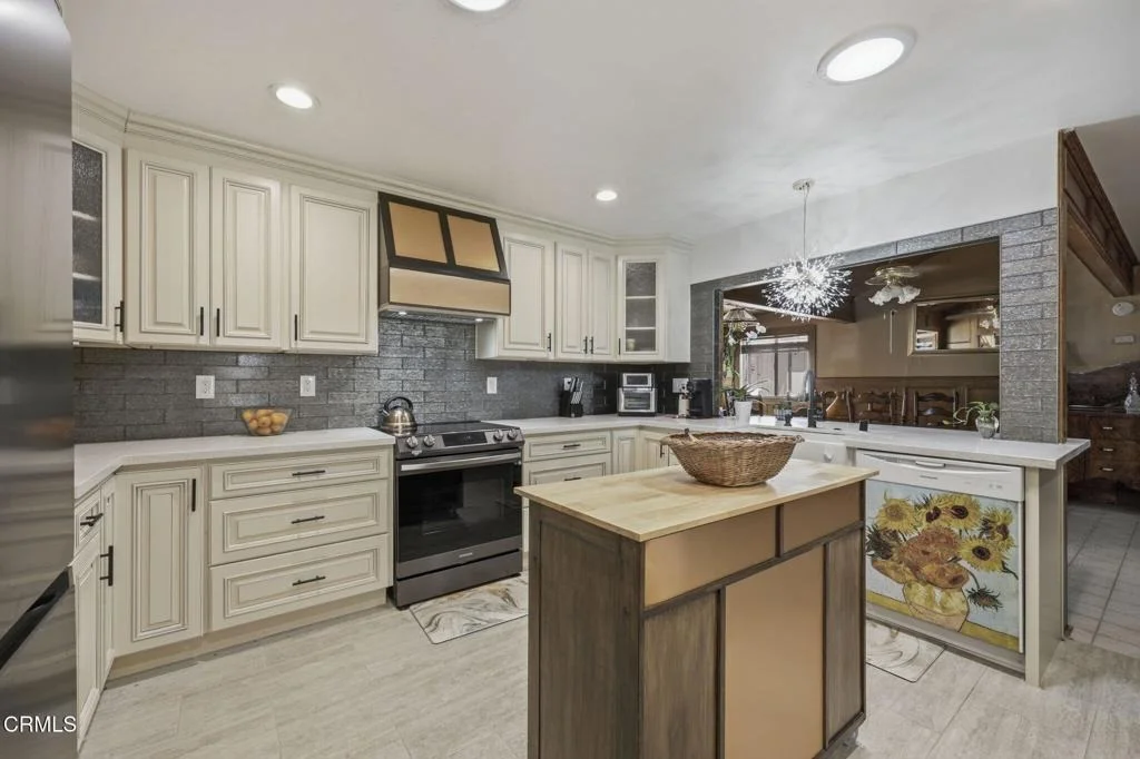Photo of 2044 Patricia Street