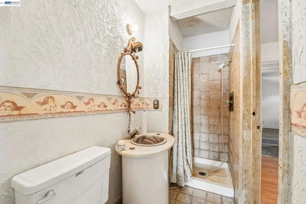 Photo of 1890 Bernice Way