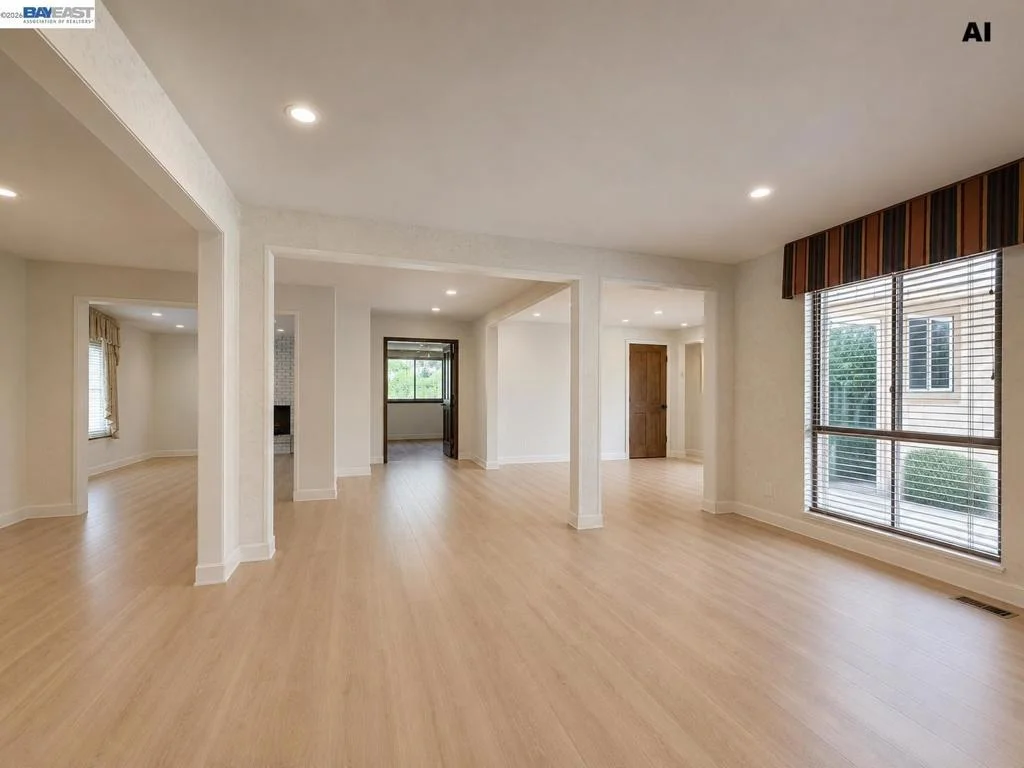 Photo of 2112 Red Oak Place