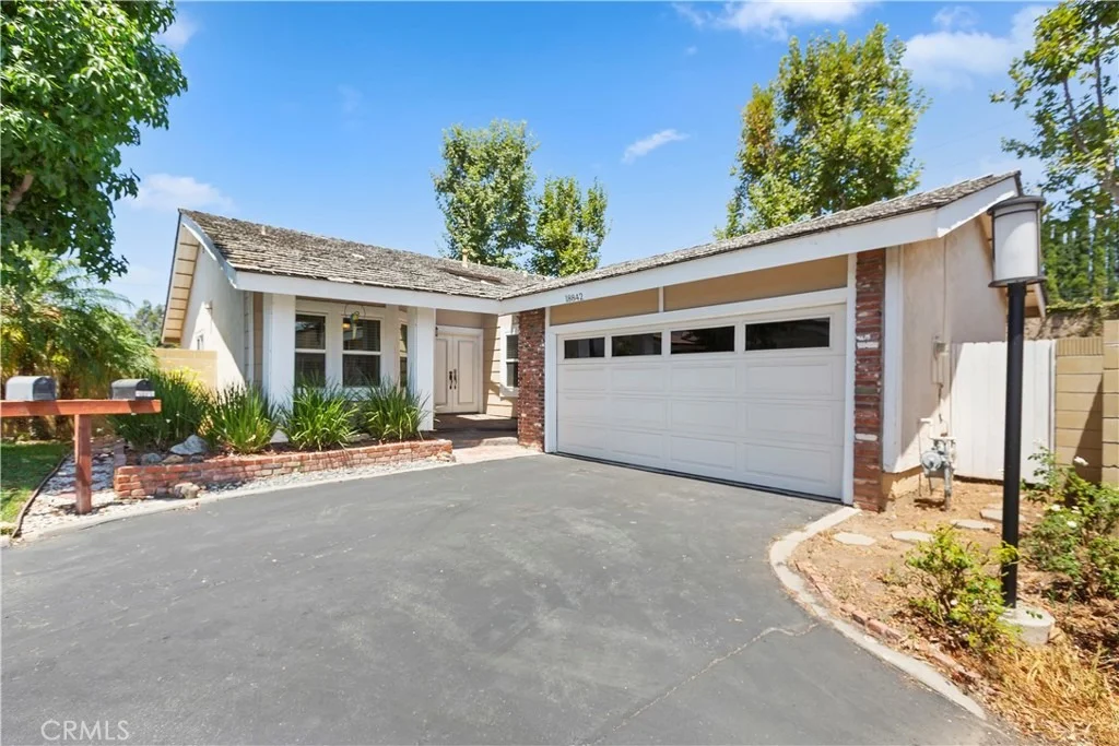 Photo of 18842 Jane Circle