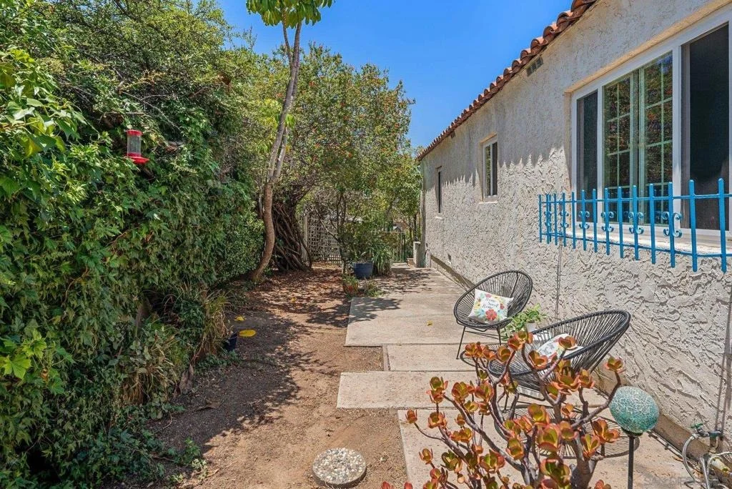 Photo of 8500 Hillcrest