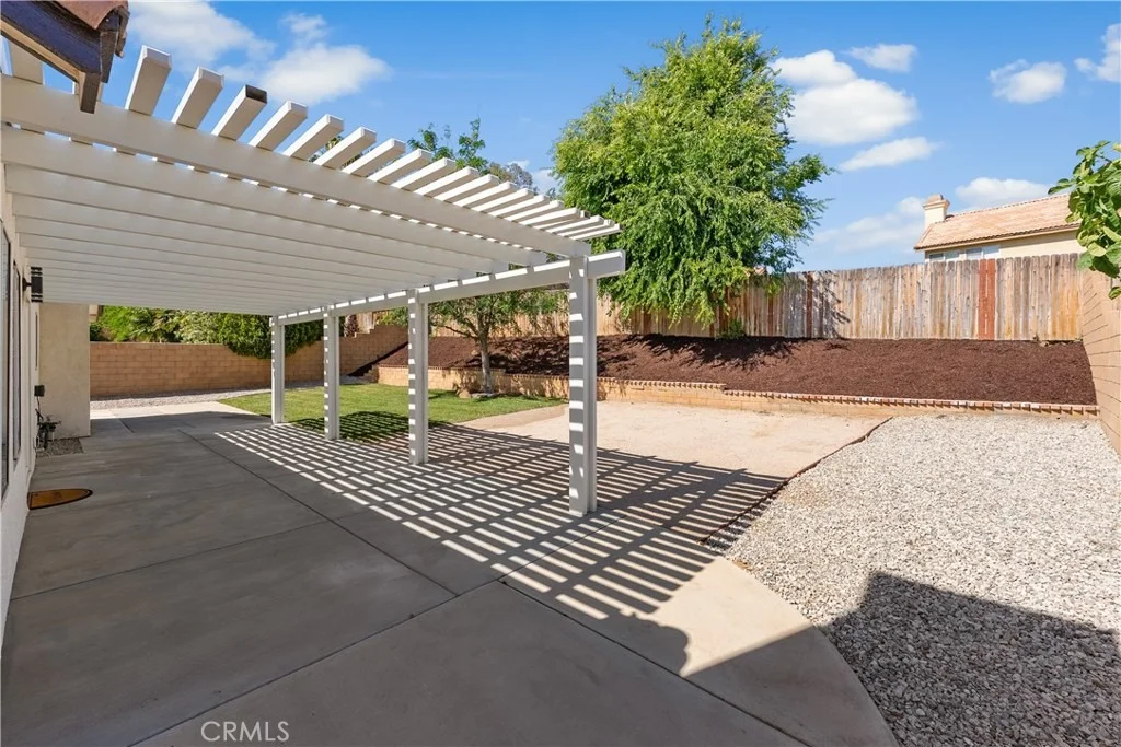 Photo of 40043 Tilbury Drive