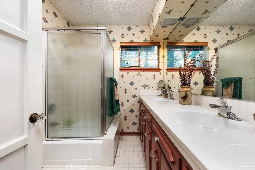 Photo of 31459 Onacrest Drive