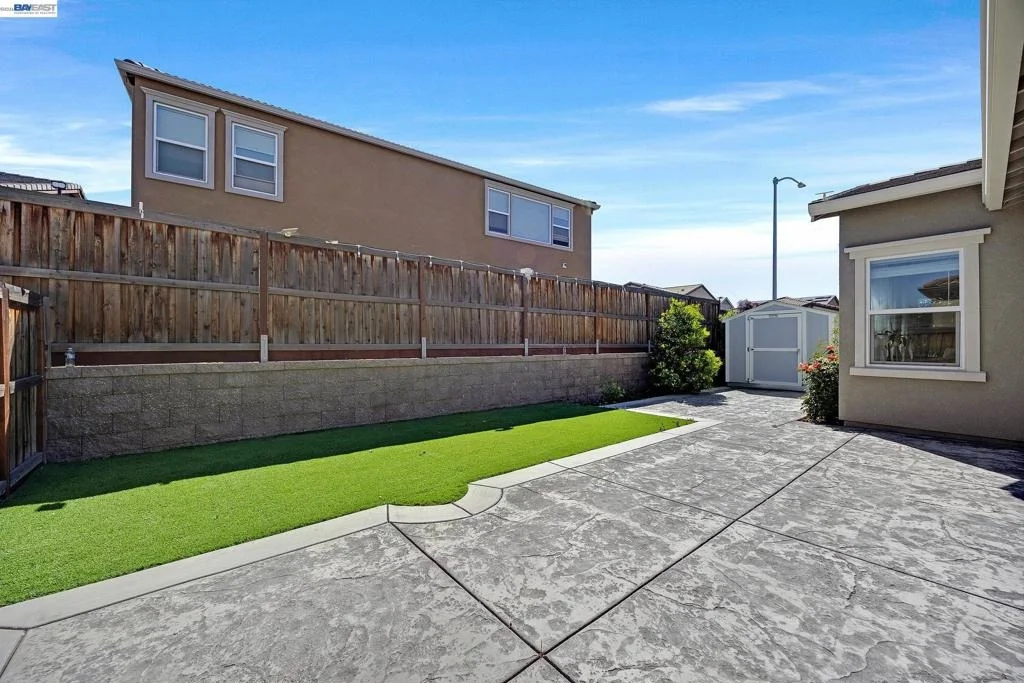 Photo of 1710 Flora Way