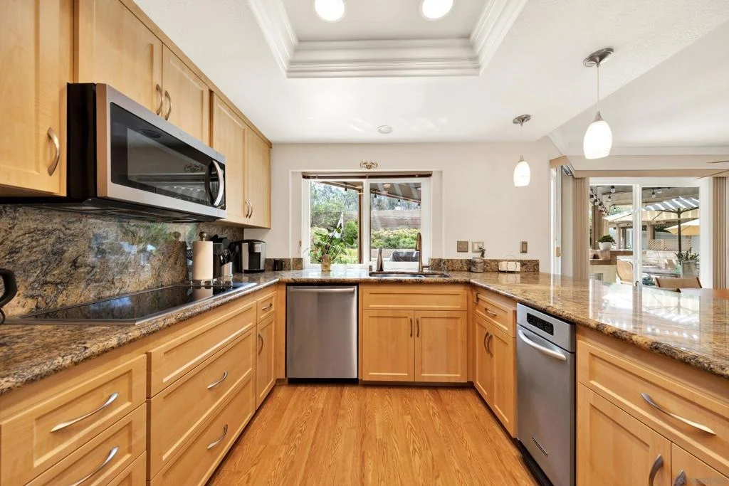 Photo of 13057 Treecrest