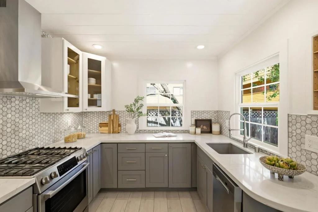 Photo of 641 Waltermire Street