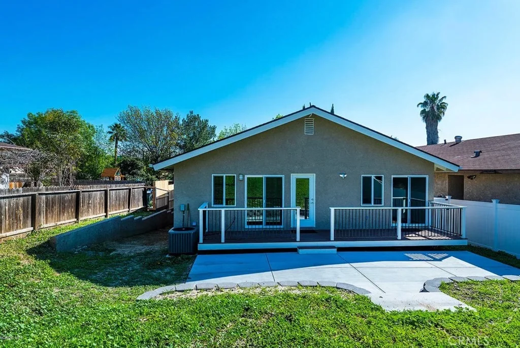 Photo of 885 Masterson Drive