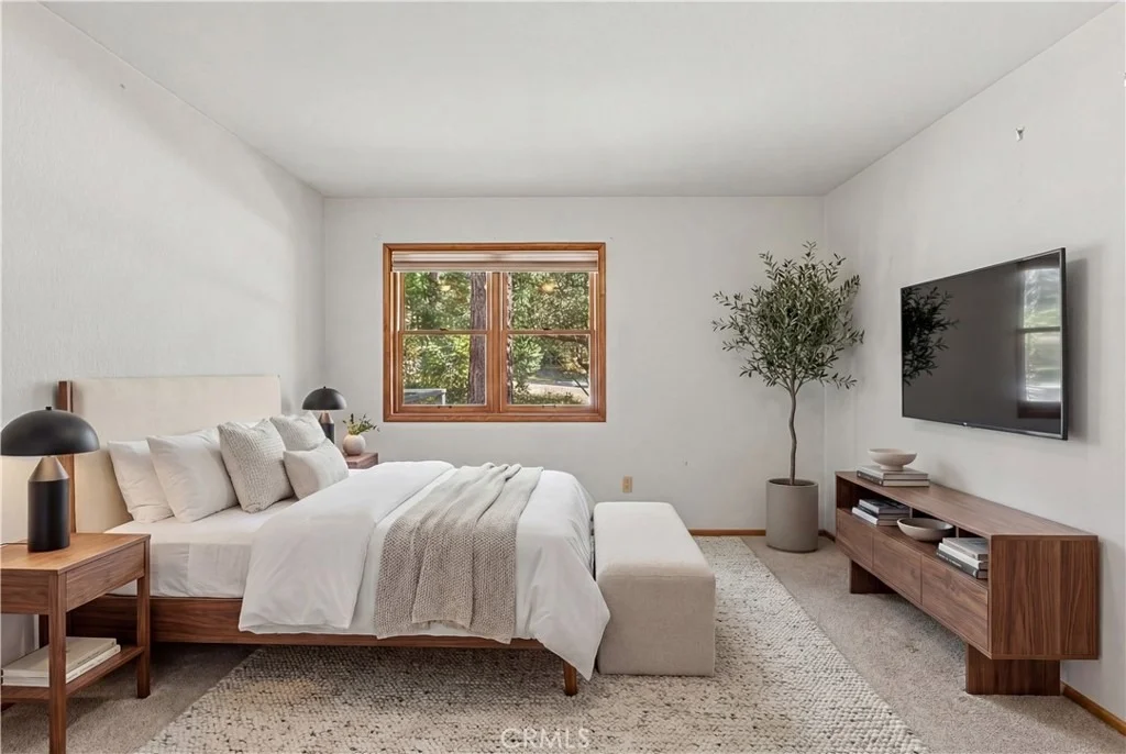 Photo of 25455 Tahquitz
