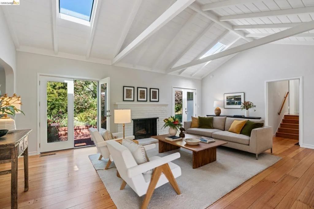 Photo of 929 Contra Costa Ave