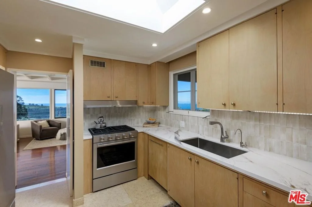 Photo of 7401 Shepard Mesa Road