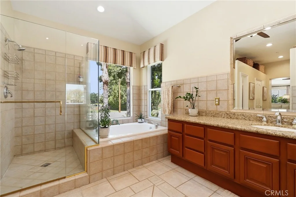 Photo of 431 Downey Lane