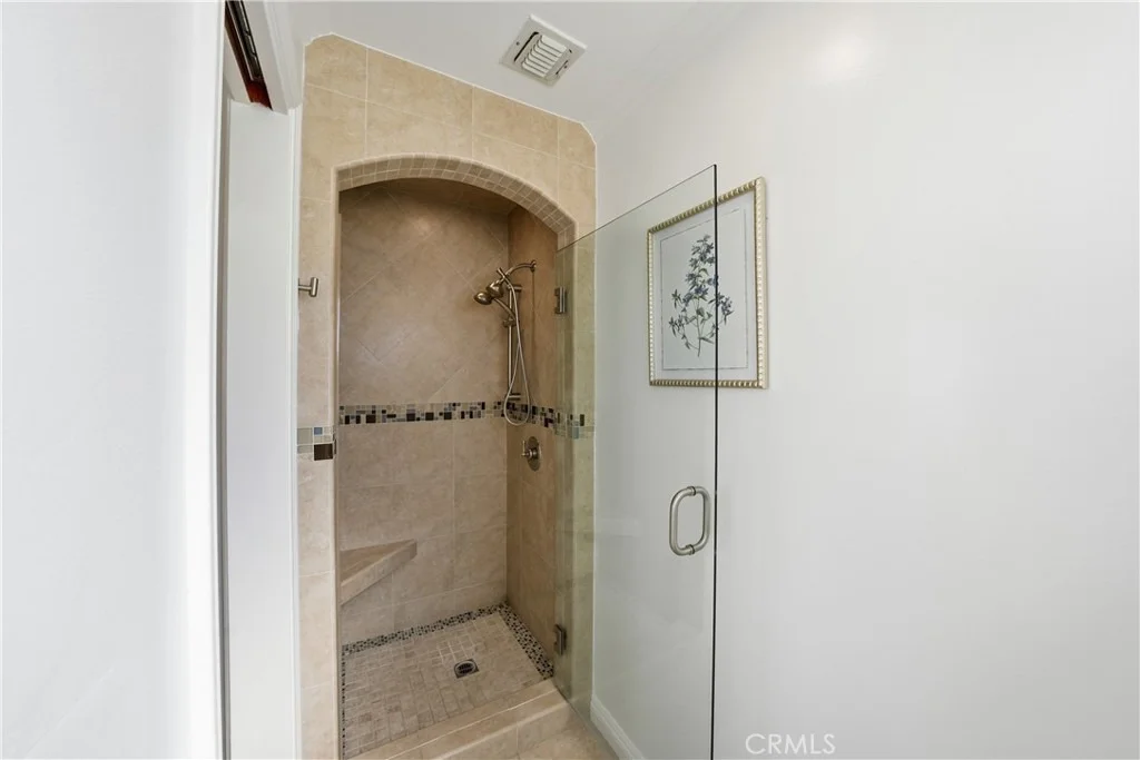 Photo of 17151 Treehaven