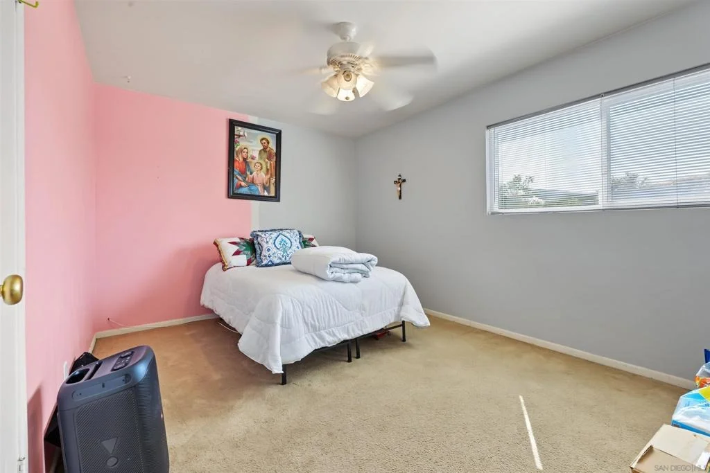 Photo of 3949 Grandon