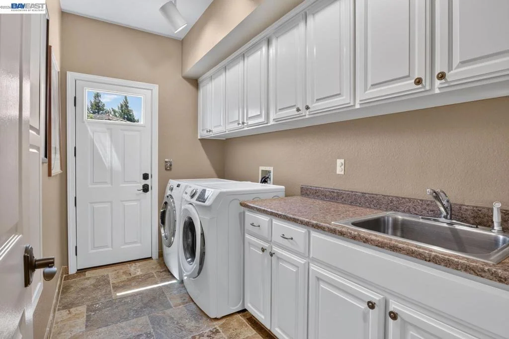 Photo of 8257 Brittany Dr