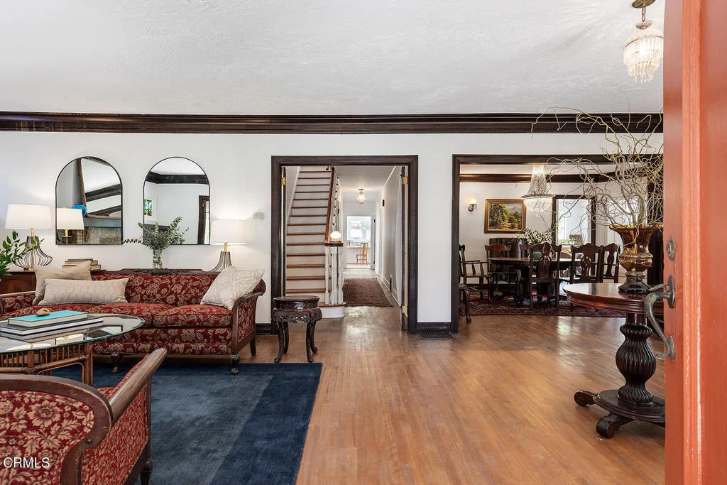 Photo of 1045 New York Drive