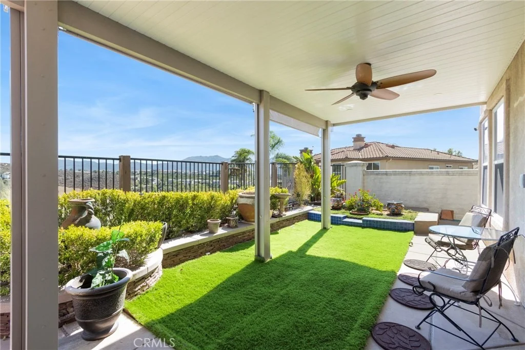 Photo of 33019 Anasazi Street