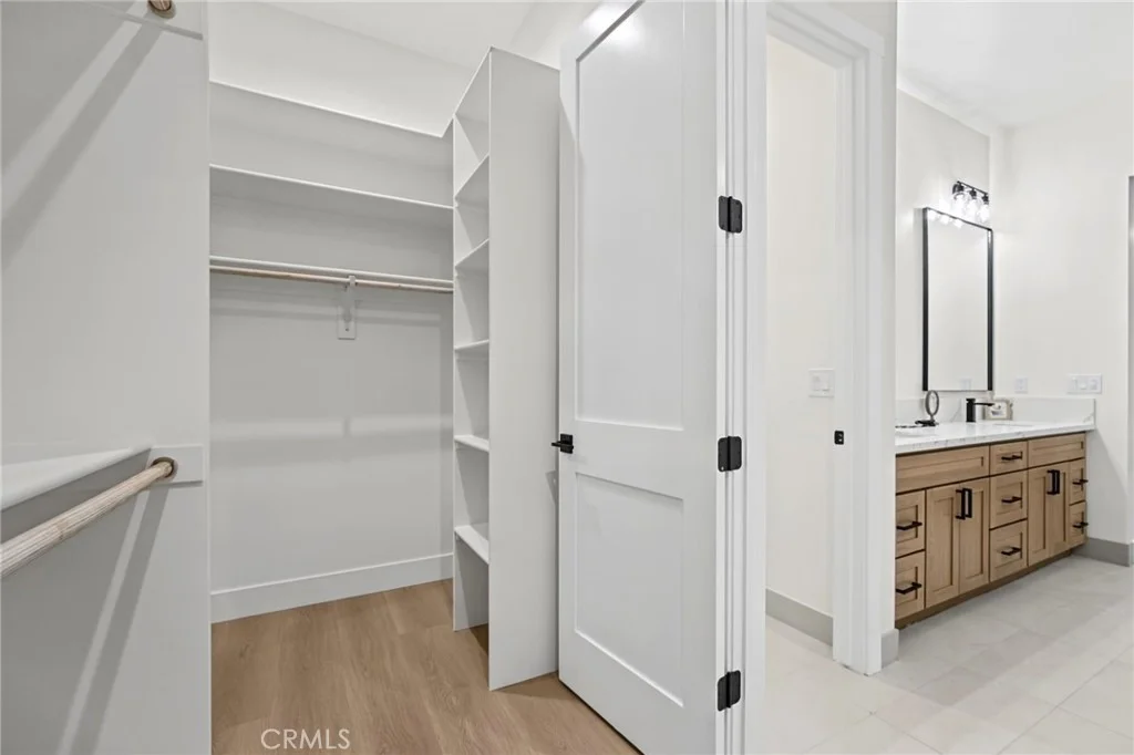 Photo of 1677 Paradisewood Drive