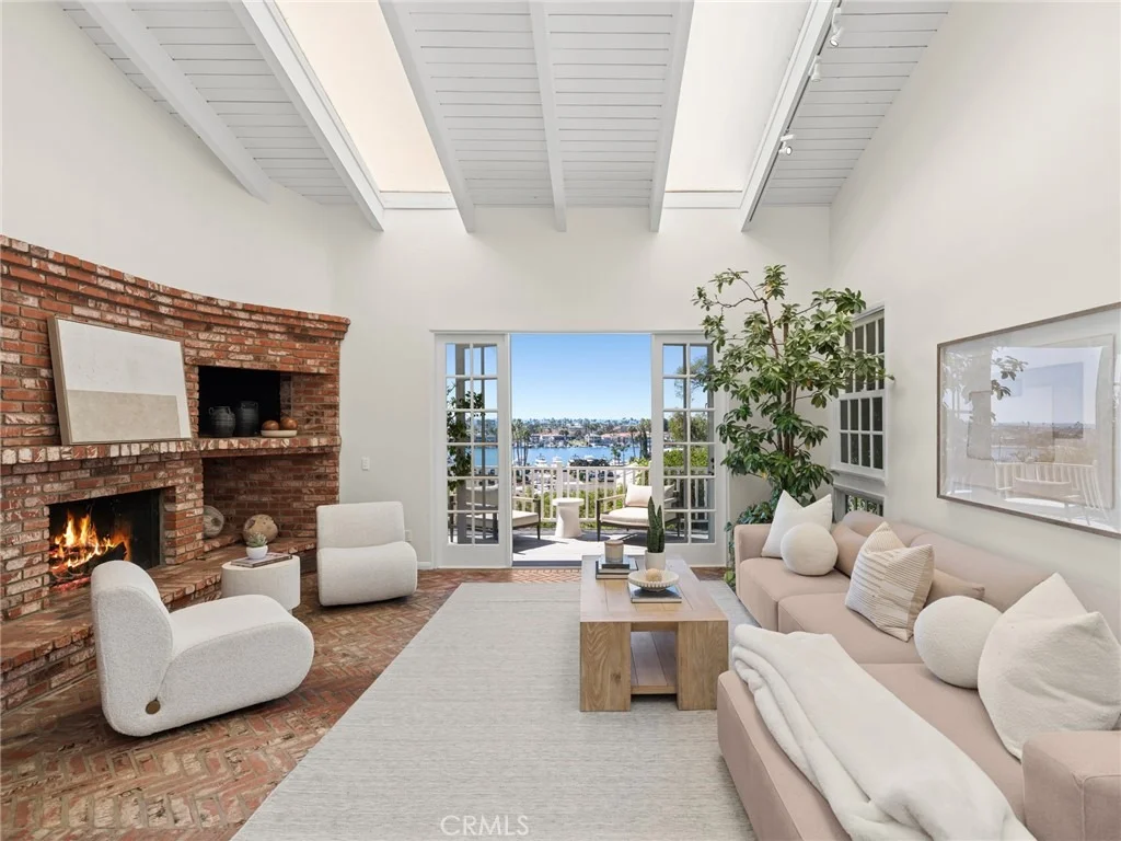 Photo of 2311 Cliff Drive
