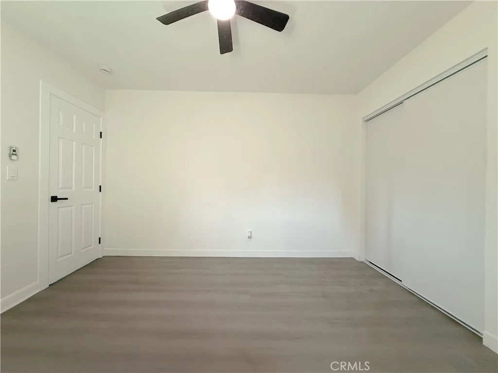 Photo of 213 N Broadacres Avenue