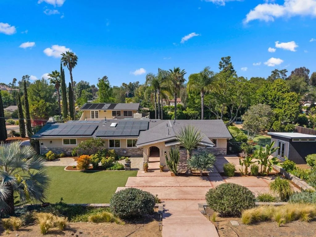 Photo of 12832 Stone Canyon Rd