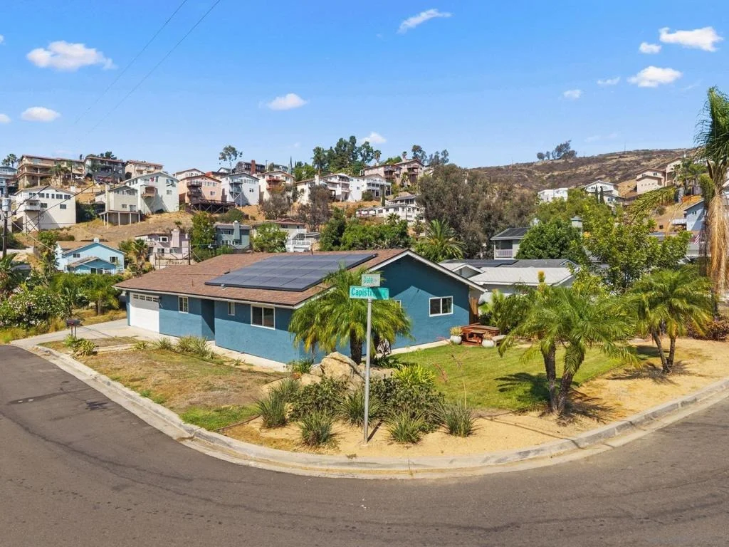 Photo of 9618 Date St