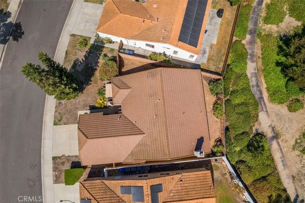 Photo of 4933 Lake Shore Court
