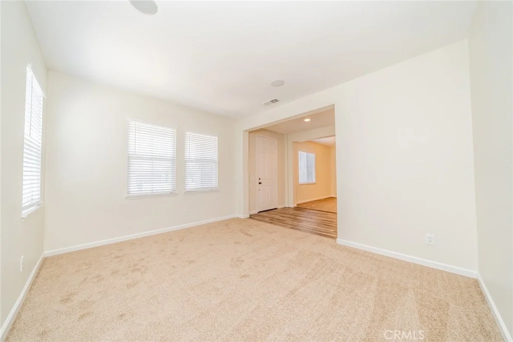 Photo of 968 Cornflower Drive