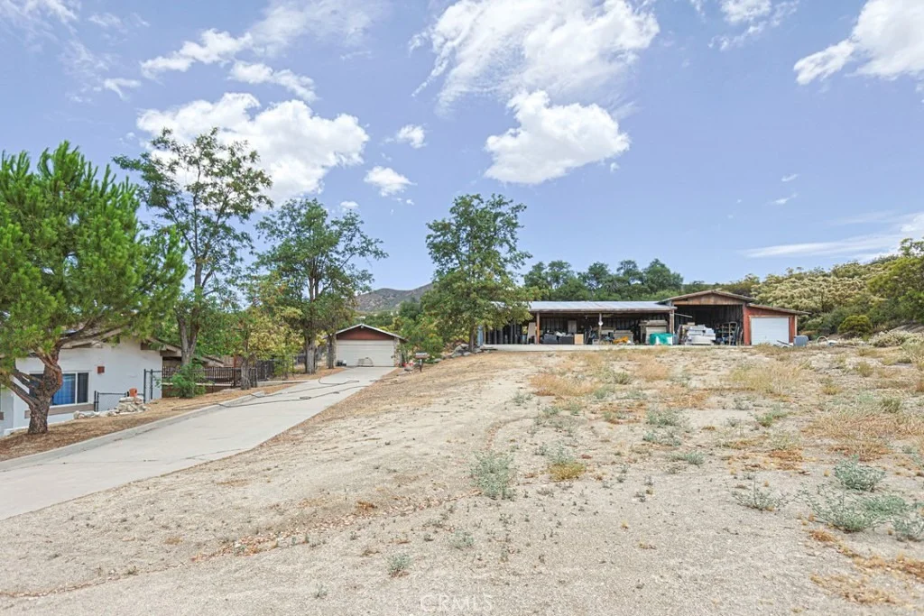 Photo of 38181 Valley Oak