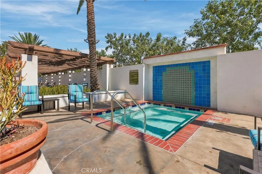 Photo of 881 Pear Court