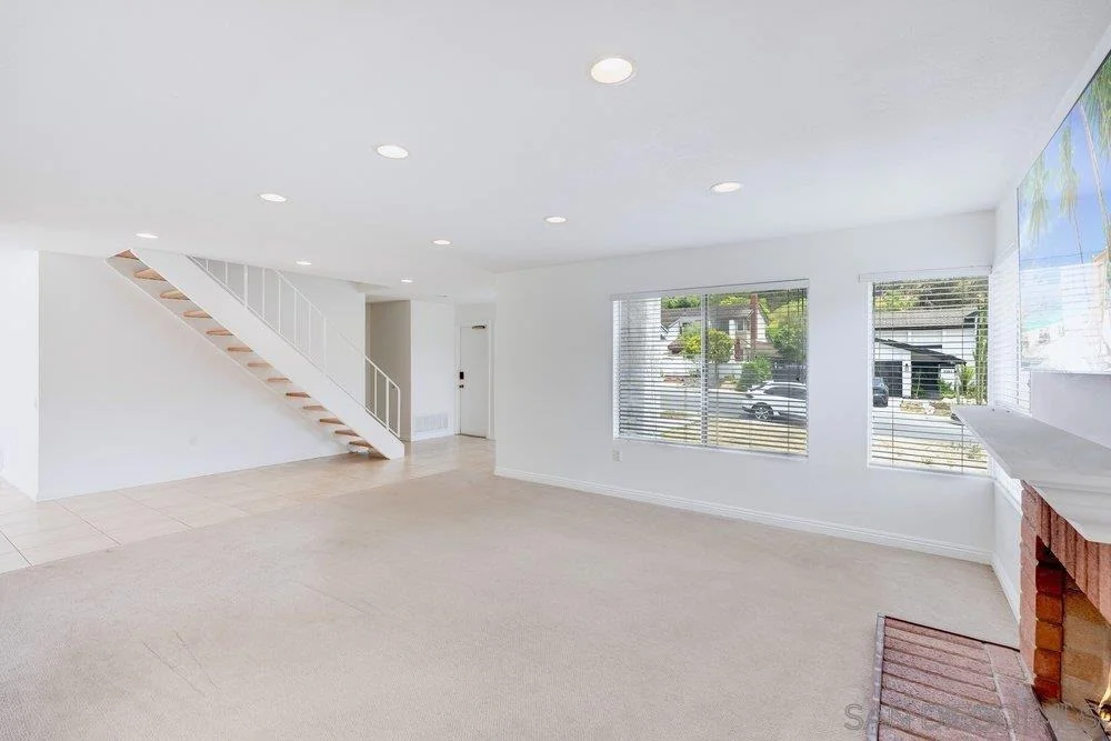 Photo of 3380 Mount Ariane