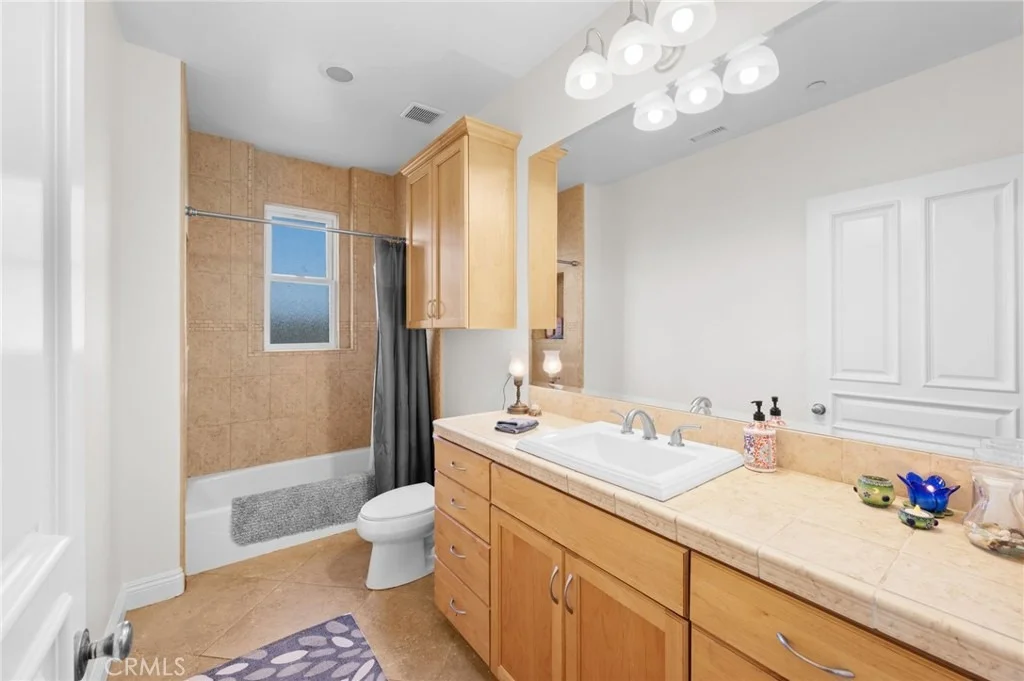 Photo of 2240 Aqua Hill Road